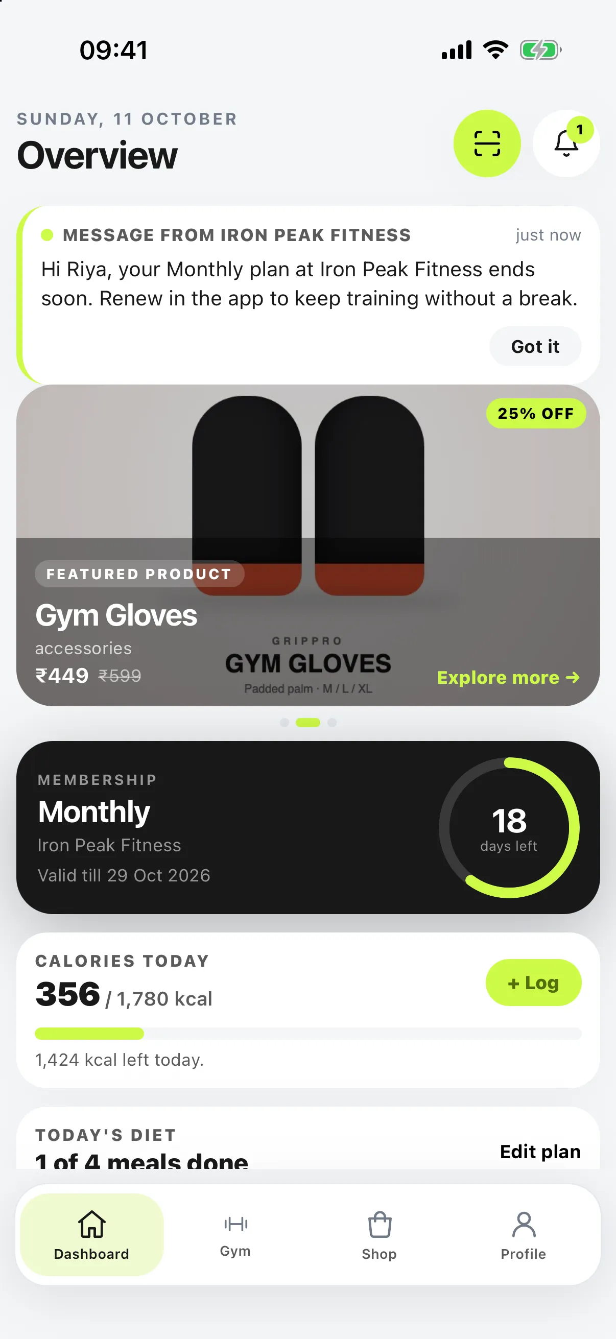 Member home screen with a gym message, featured product, membership days left and today's calories